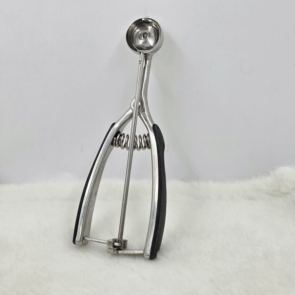Norpro Grip-EZ Stainless Steel Portion Scoop Melon Balls Comfort Grip